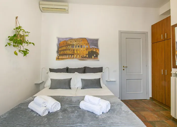 Nocleg ze śniadaniem Trastevere Station - Colosseo 3*